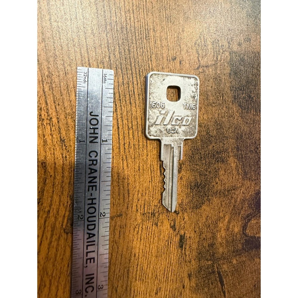 Vintage Ilco‎ 1606 TM5 Key Blank Square Head Made in USA Silver Tone Metal
